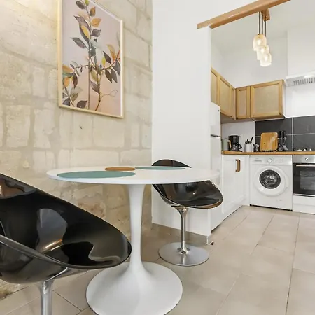 Logement Tout Equipes Au Centre Historique De Beaucaire - Baobab 보케르